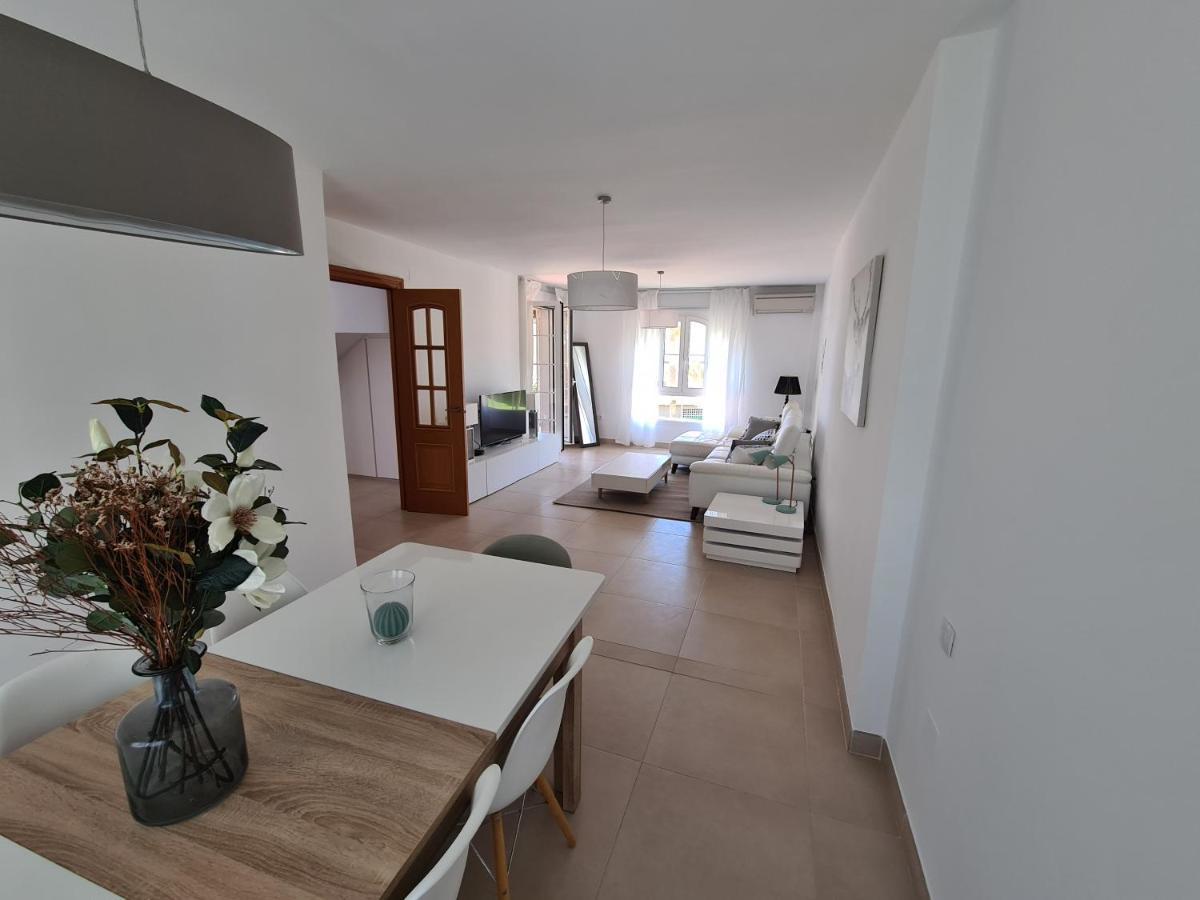 Cozy Beach Apartment Málaga Eksteriør billede